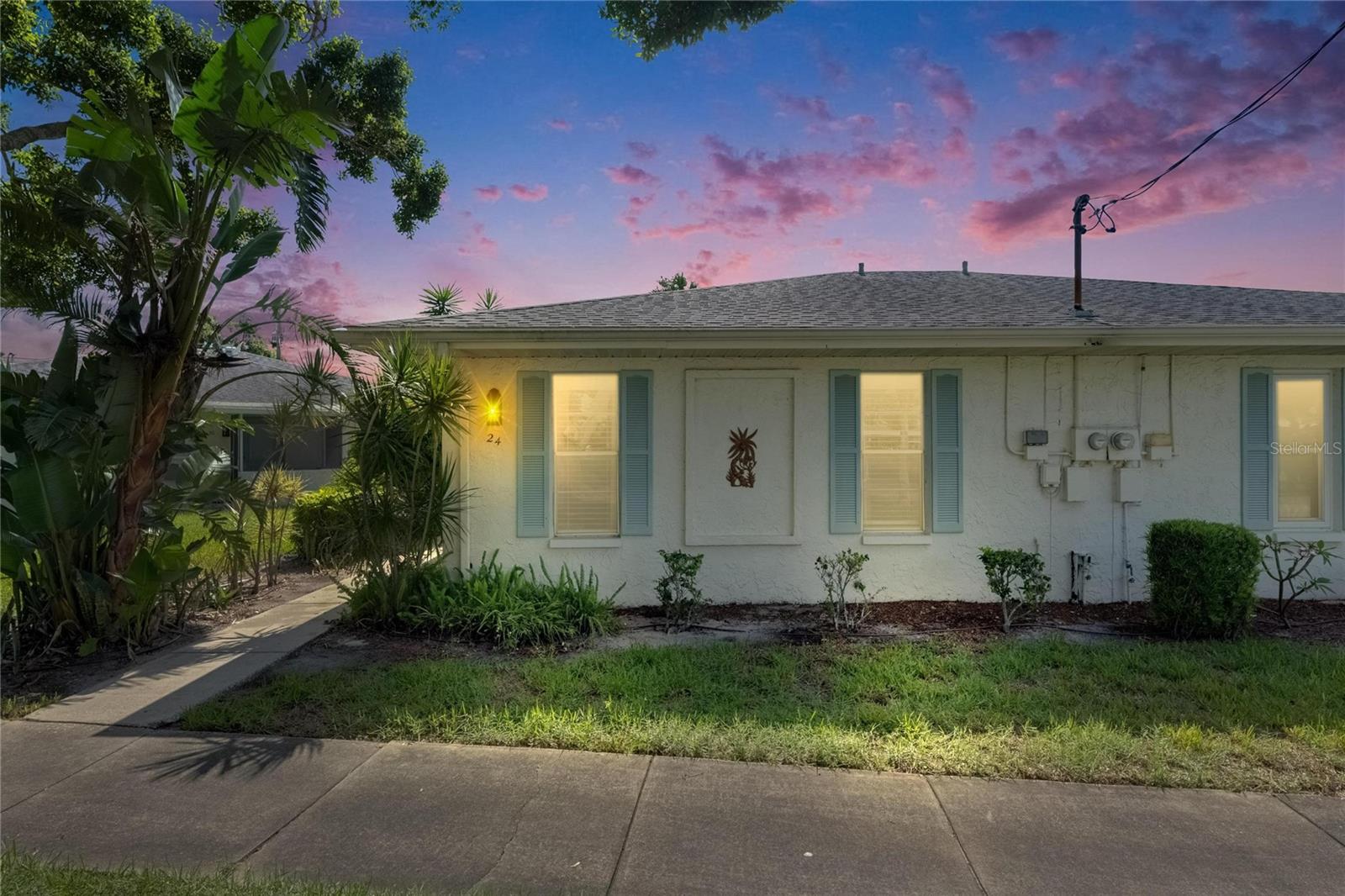 Details for 1903 Canterbury Lane B24, SUN CITY CENTER, FL 33573