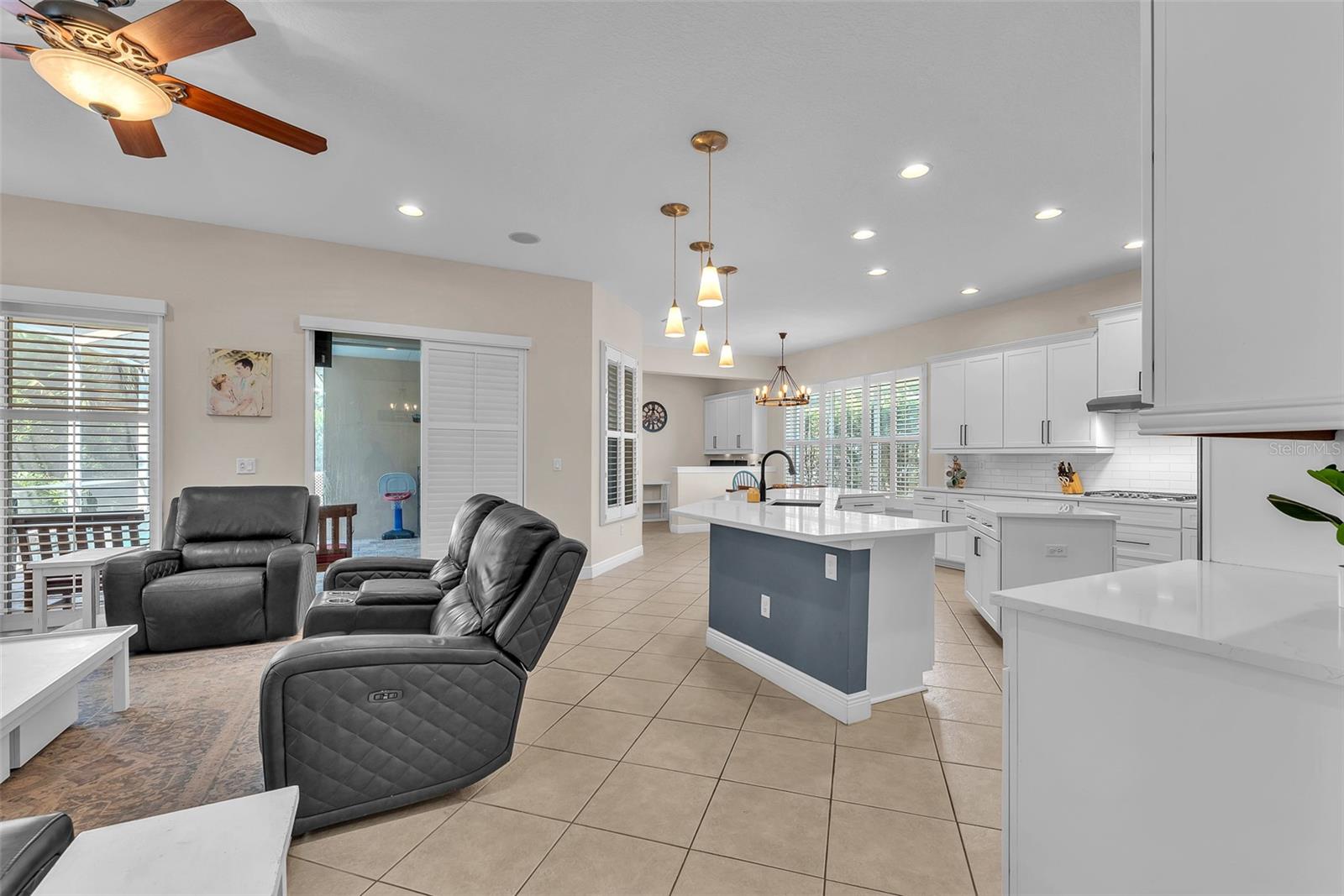 Image 11 of 40 For 6207 Bleeker Street