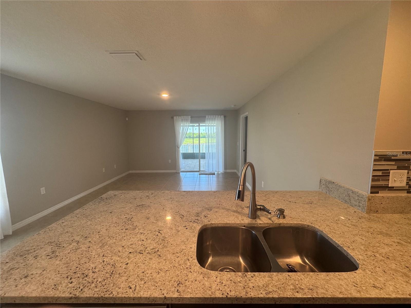 Image 9 of 18 For 11425 Stone Pine Street