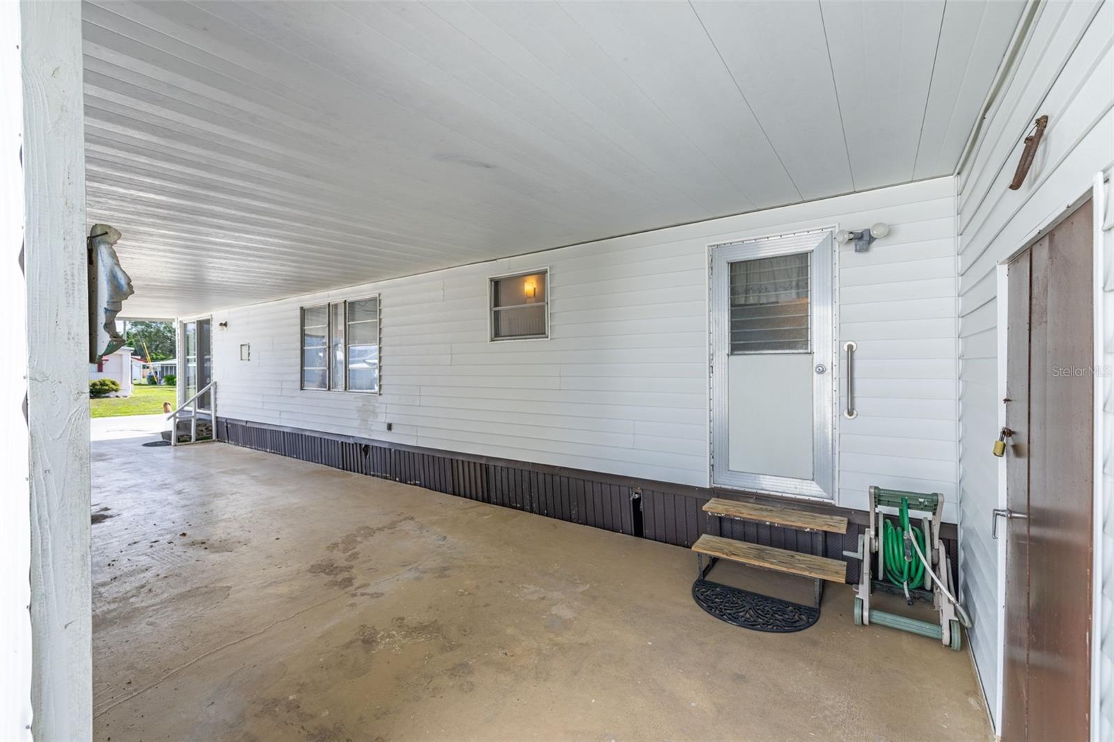 Image 4 of 29 For 5738 Columbia Drive