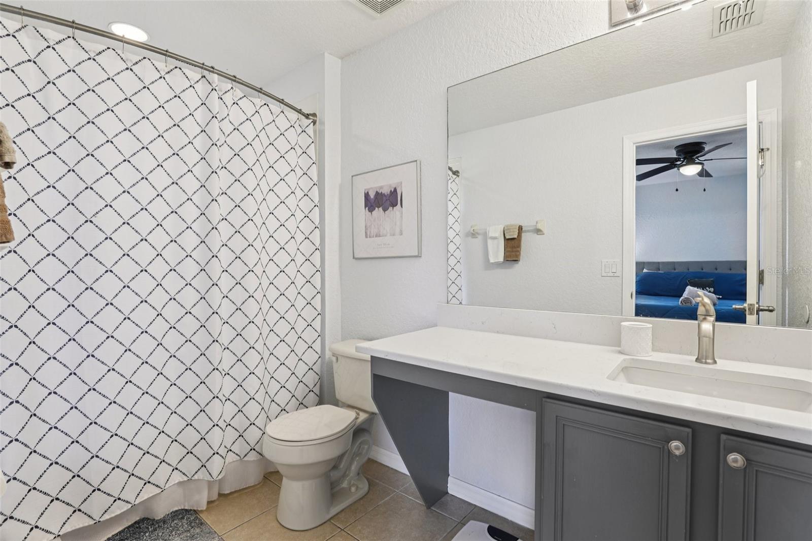 Image 10 of 34 For 1052 Calabria Avenue