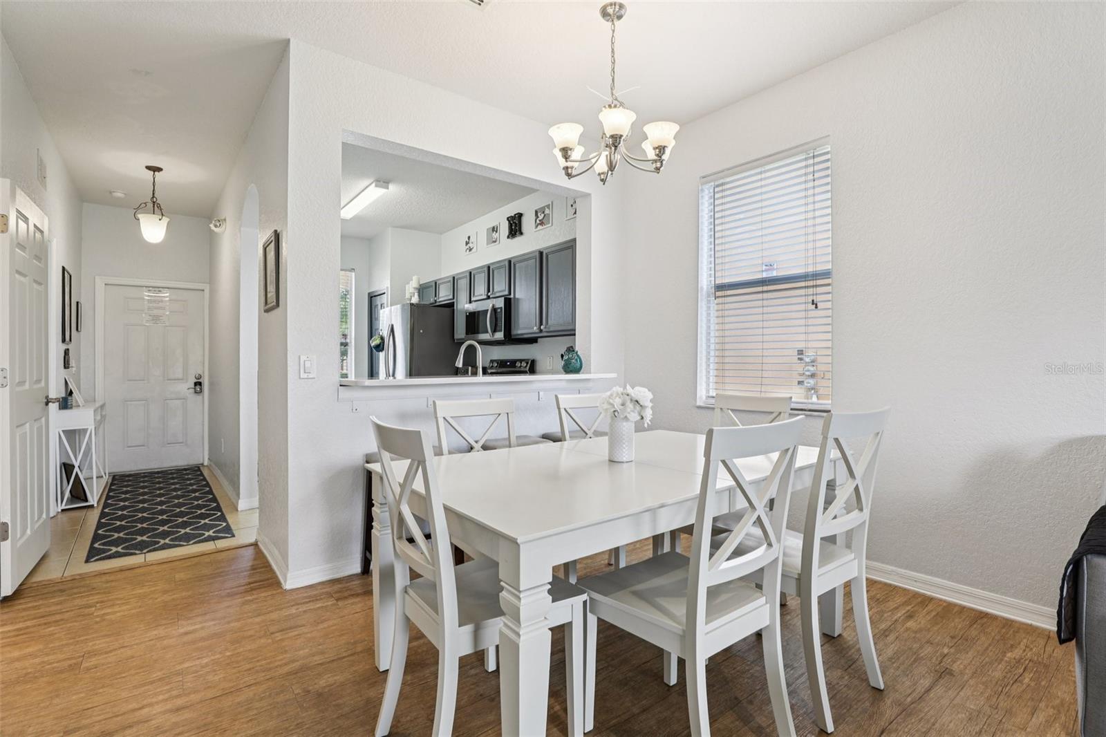 Image 4 of 34 For 1052 Calabria Avenue