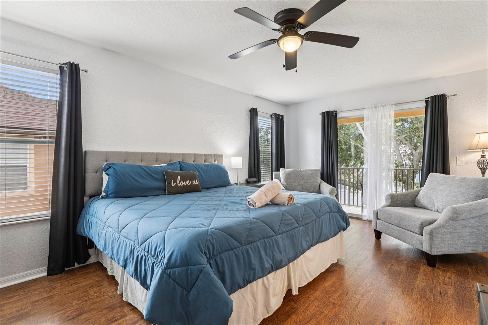 Image 7 of 34 For 1052 Calabria Avenue