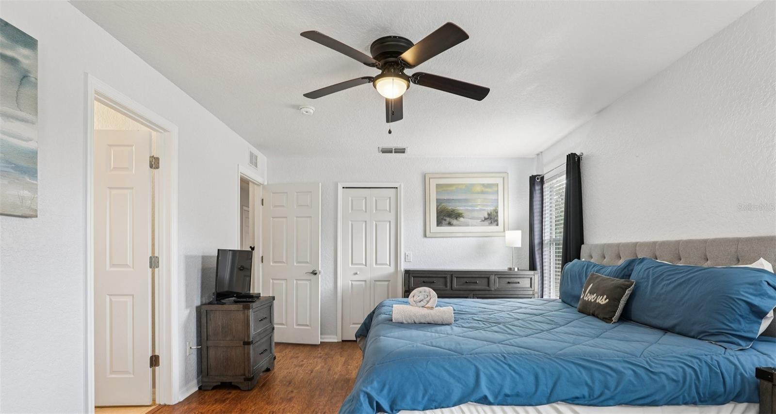 Image 9 of 34 For 1052 Calabria Avenue