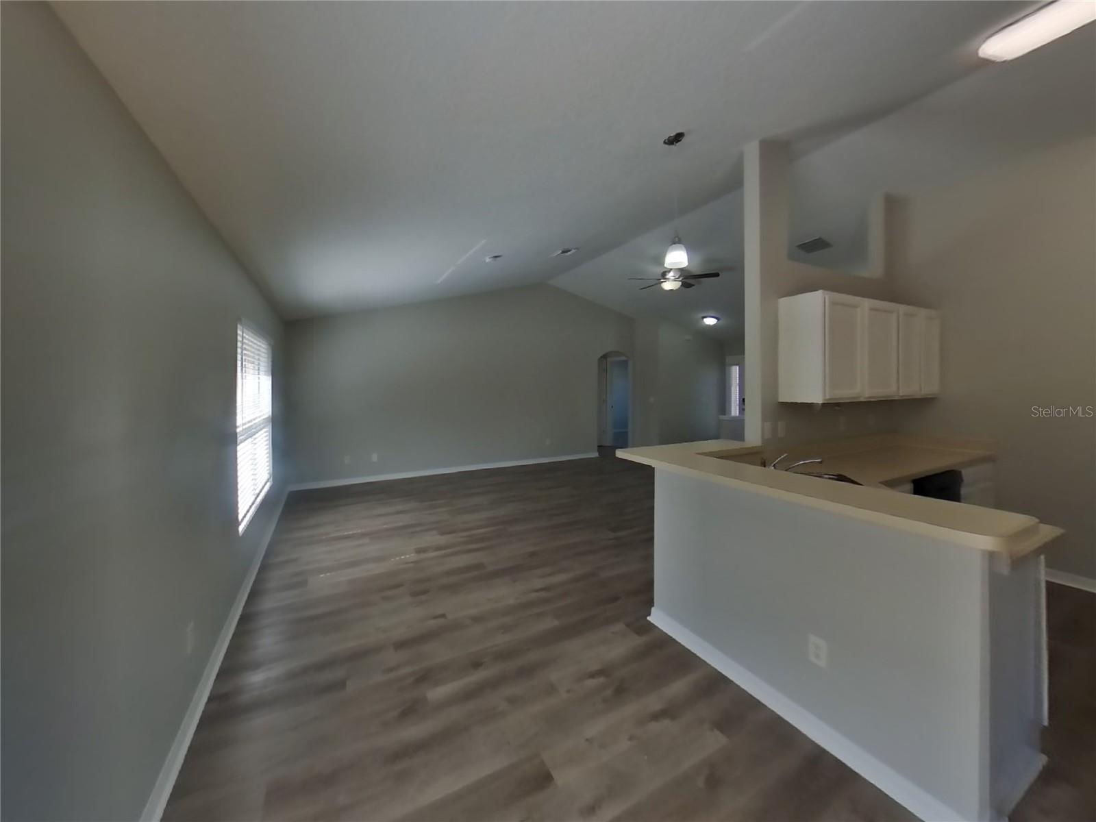 Image 5 of 16 For 5440 Idleweise Court