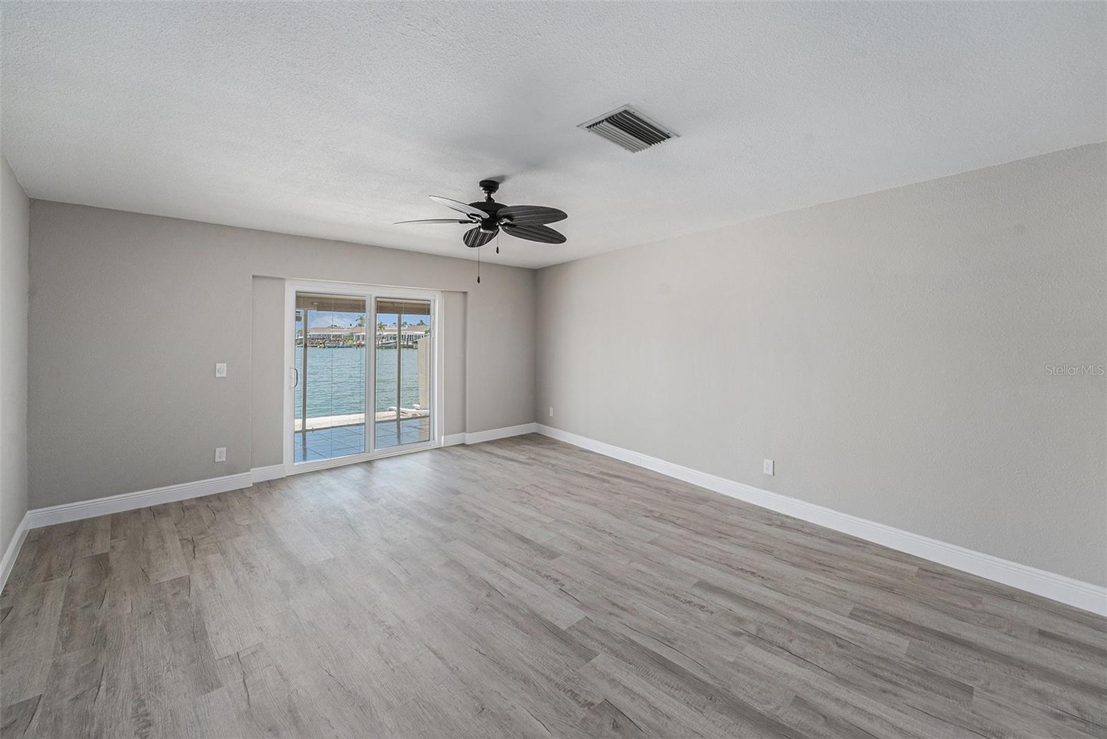 Image 8 of 31 For 384 Boca Ciega Point Boulevard