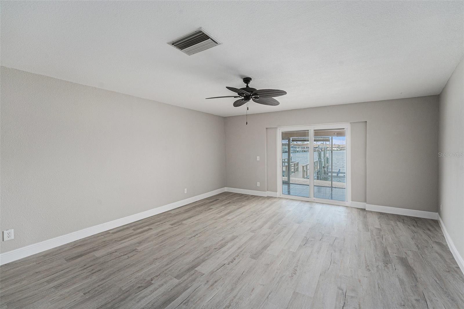 Image 9 of 31 For 384 Boca Ciega Point Boulevard