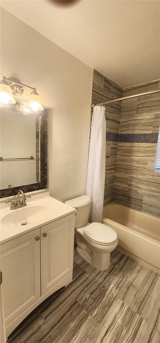Image 10 of 17 For 10502 Orange Blossom Lane