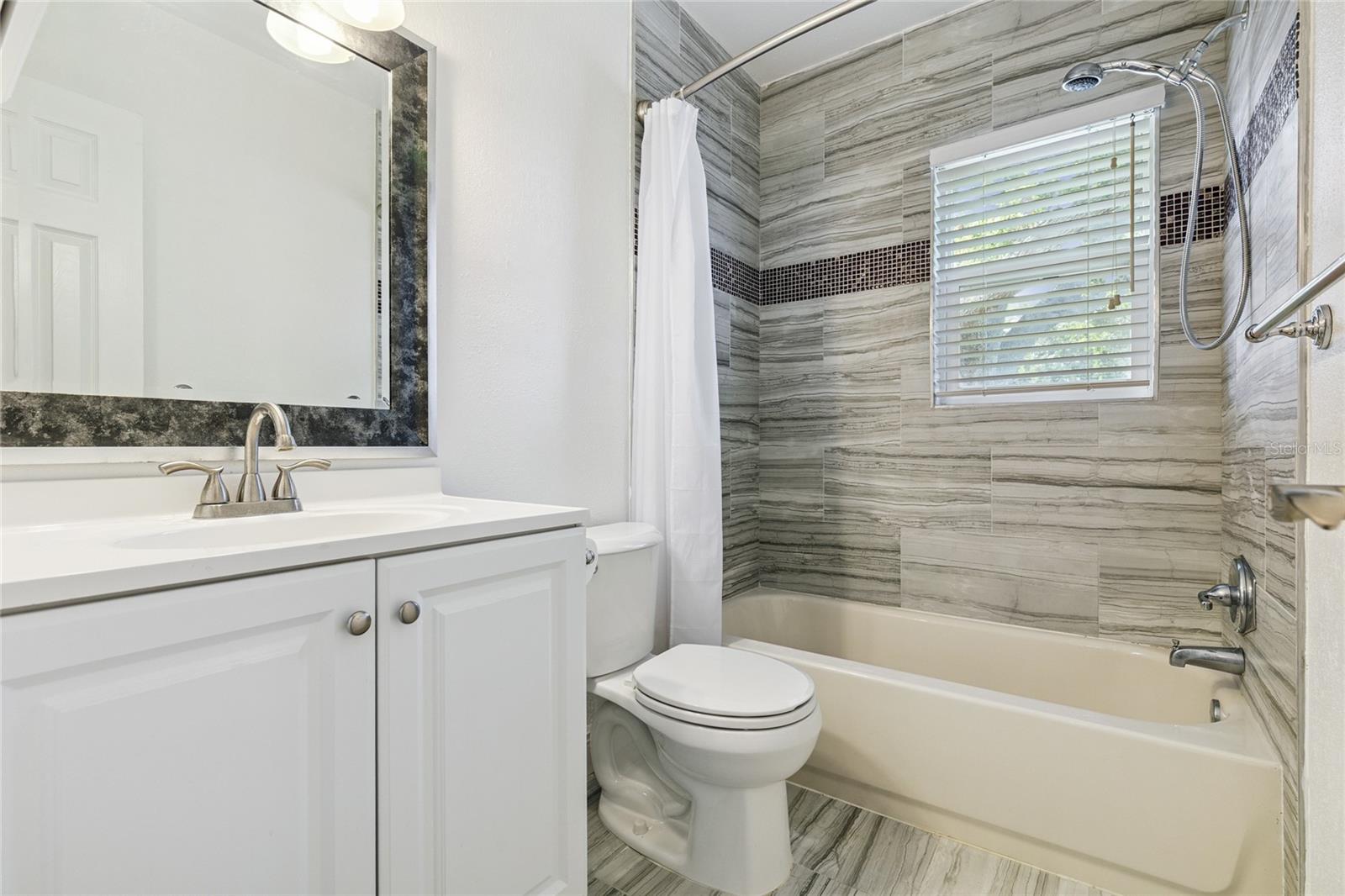 Image 16 of 17 For 10502 Orange Blossom Lane