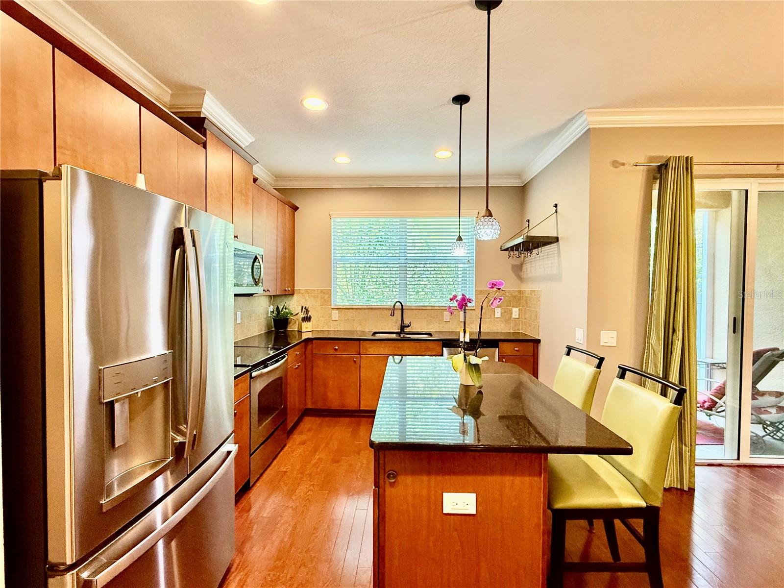 Image 15 of 41 For 12574 Silverdale Street