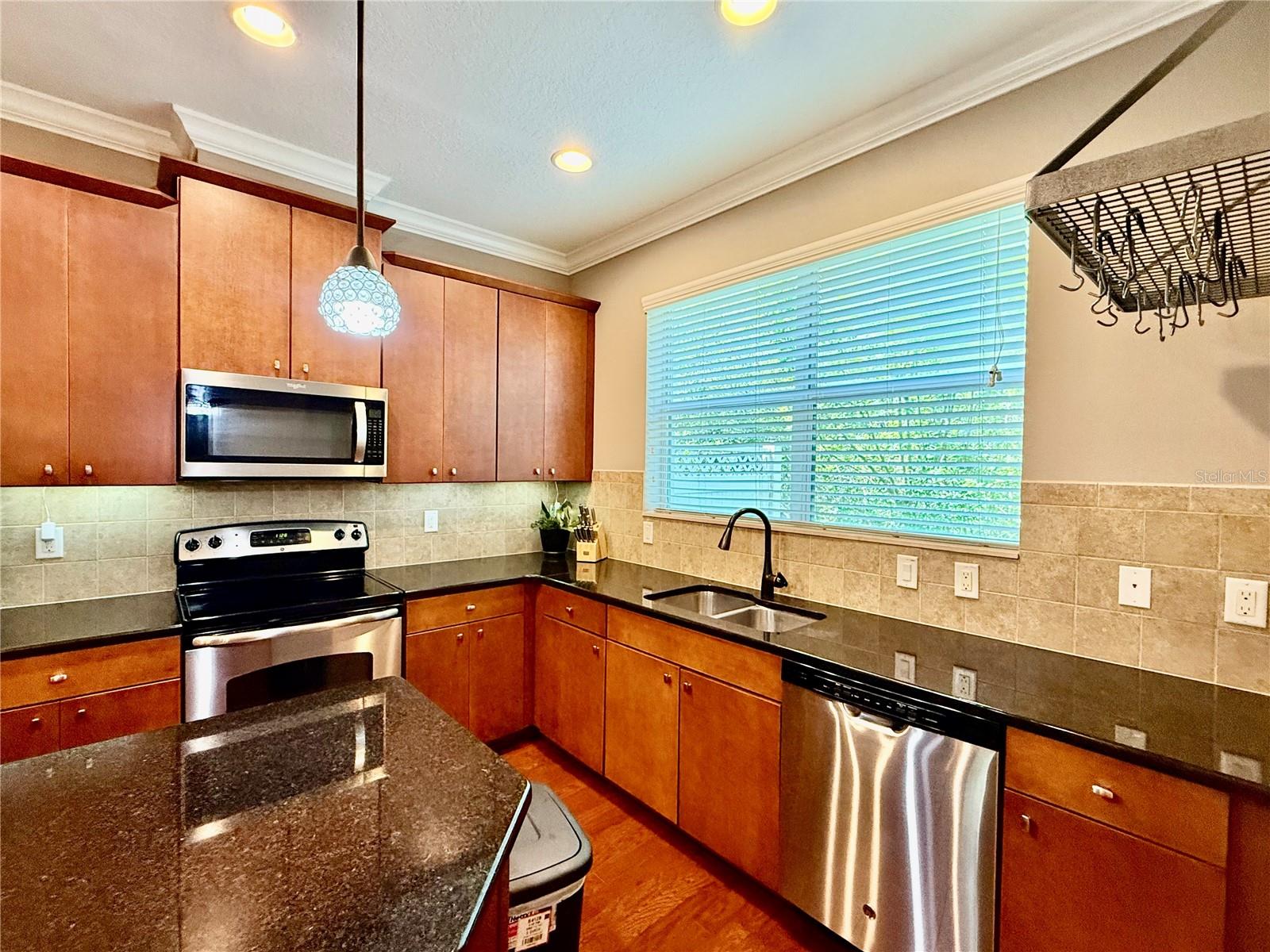 Image 16 of 41 For 12574 Silverdale Street