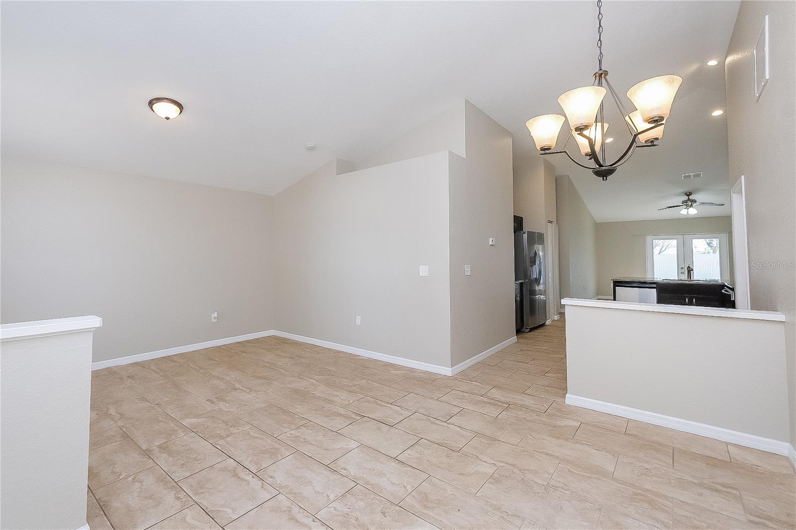 Image 6 of 15 For 507 Sunset Beach Court