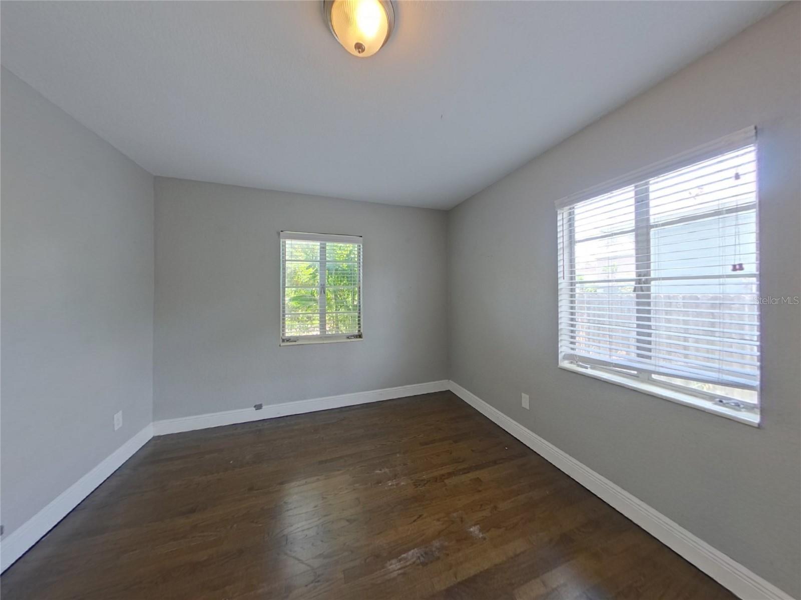 Image 17 of 28 For 5149 22nd Avenue N