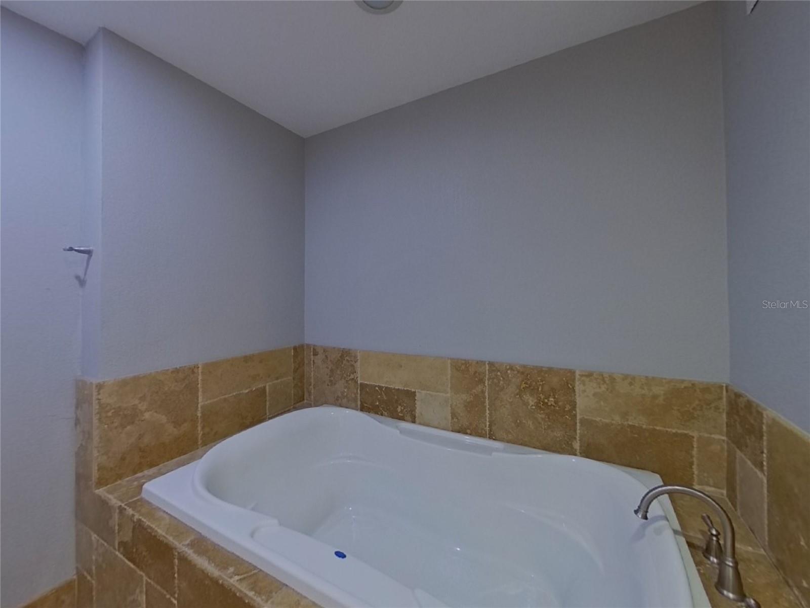Image 3 of 28 For 5149 22nd Avenue N