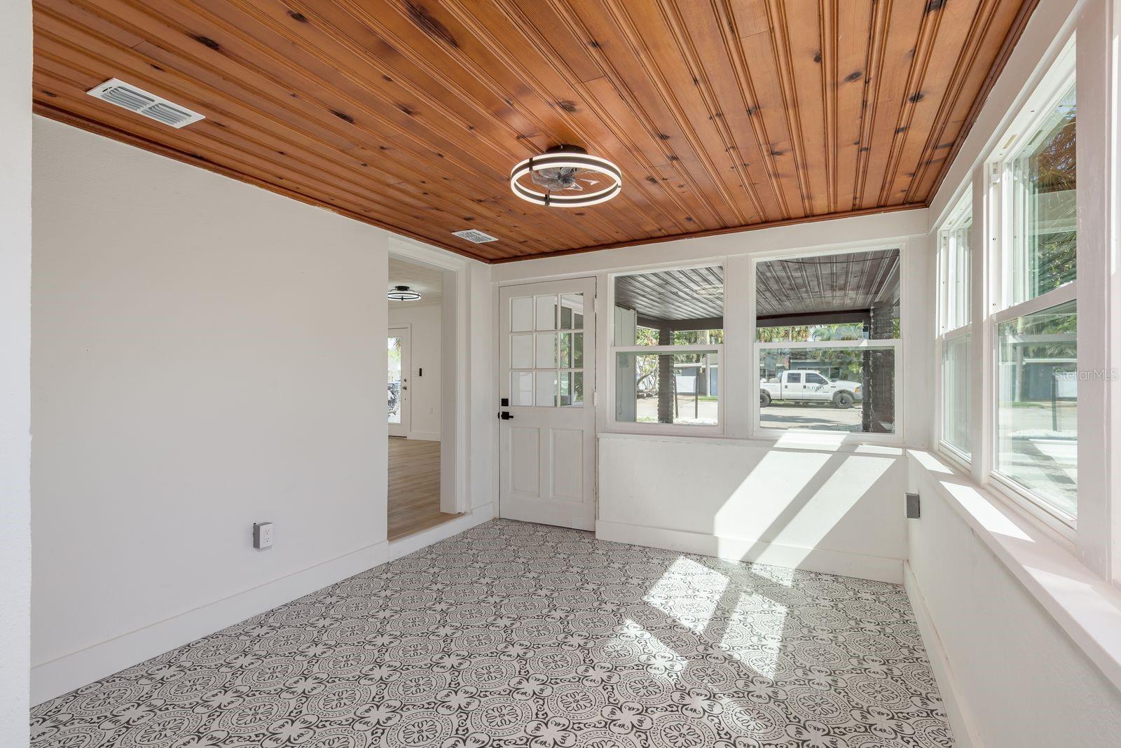 Image 9 of 23 For 463 85th Avenue