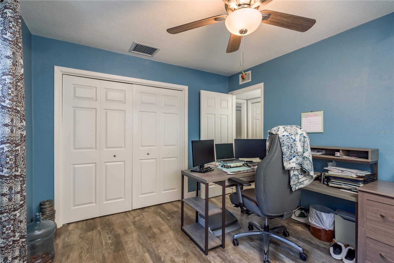 Image 20 of 42 For 1144 Woodbrook Drive