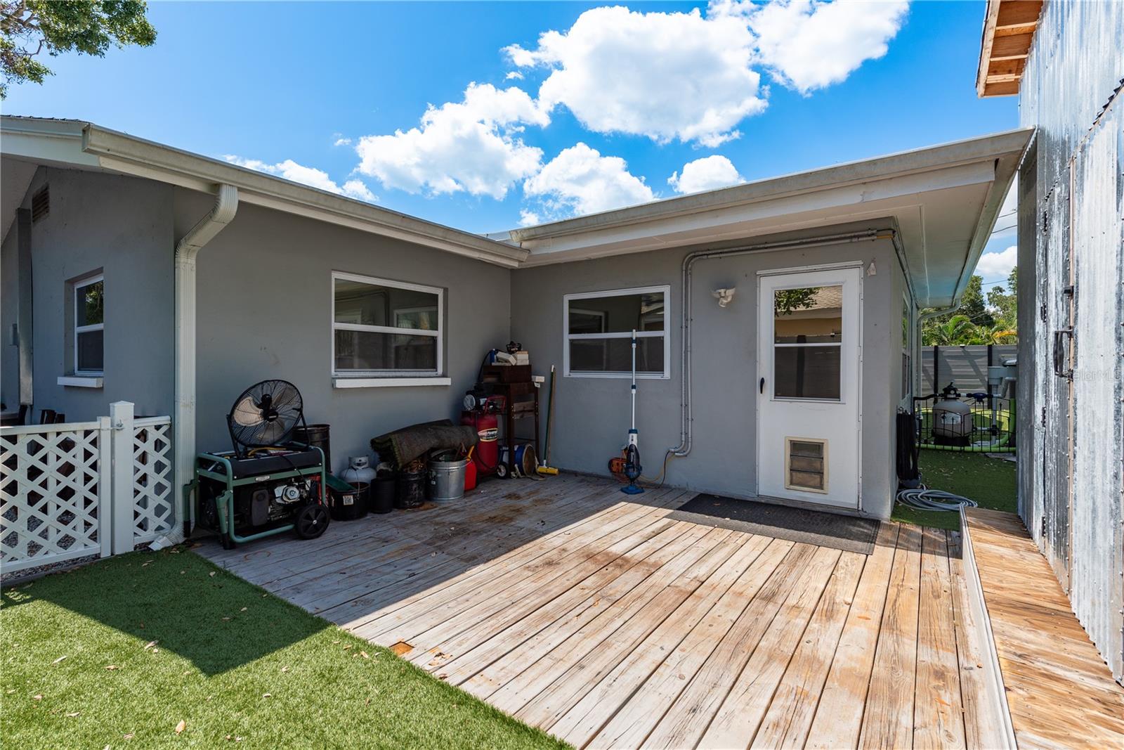 Image 24 of 42 For 1144 Woodbrook Drive