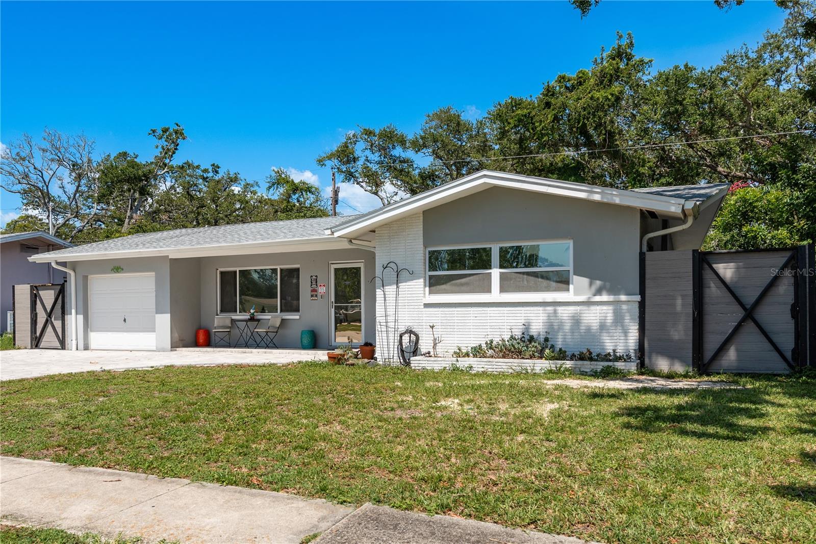 Image 3 of 42 For 1144 Woodbrook Drive