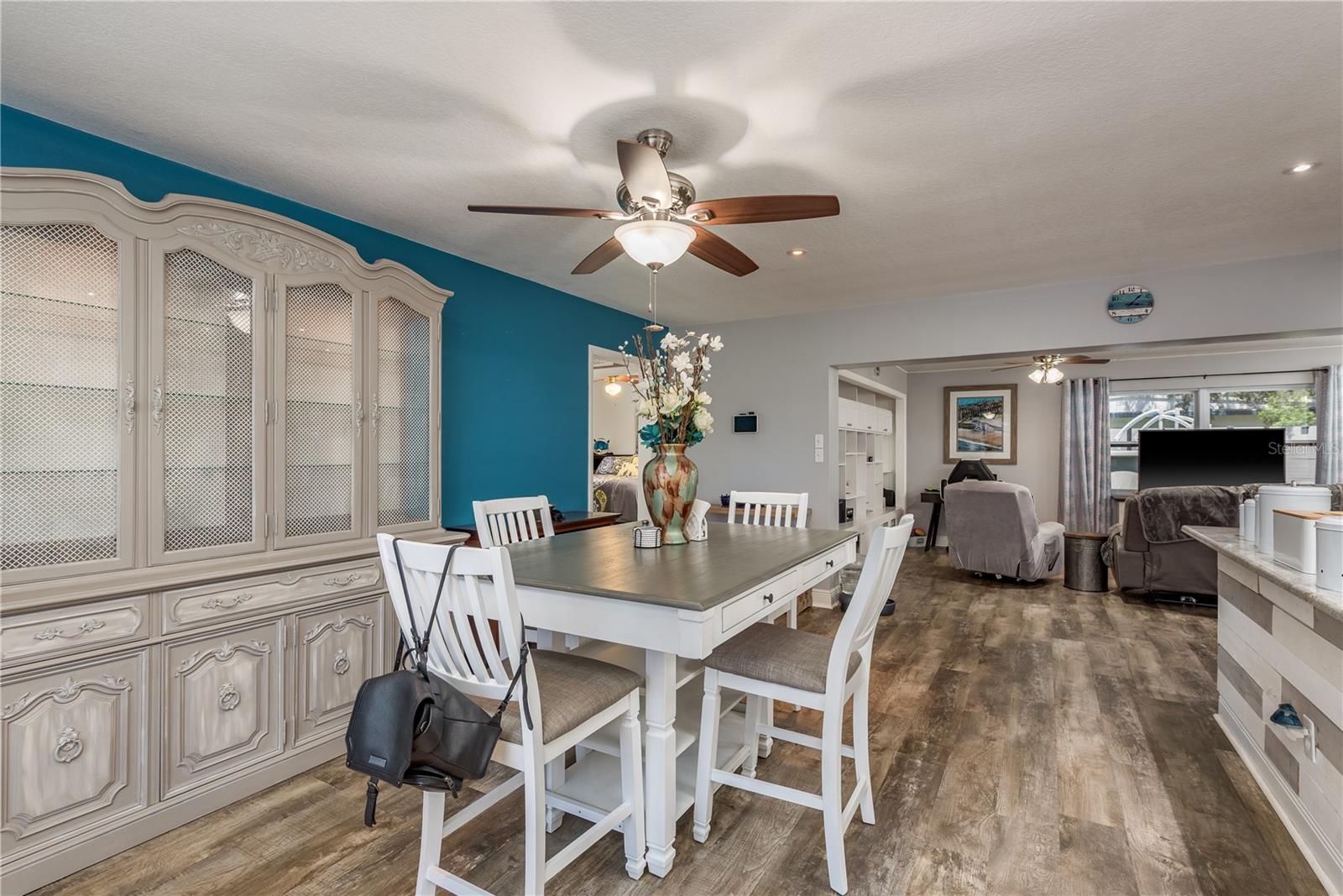 Image 7 of 42 For 1144 Woodbrook Drive