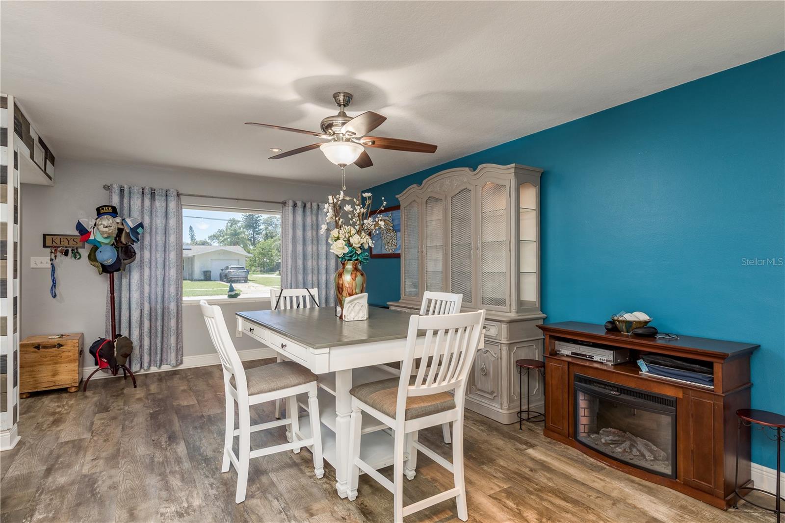 Image 8 of 42 For 1144 Woodbrook Drive