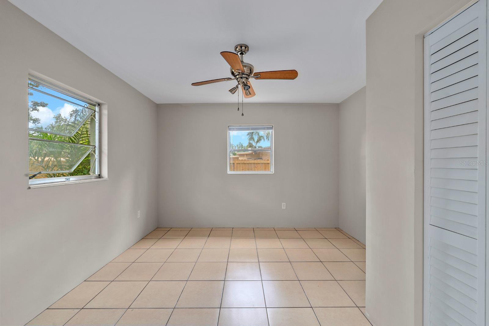 Image 13 of 27 For 1309 11th Avenue W