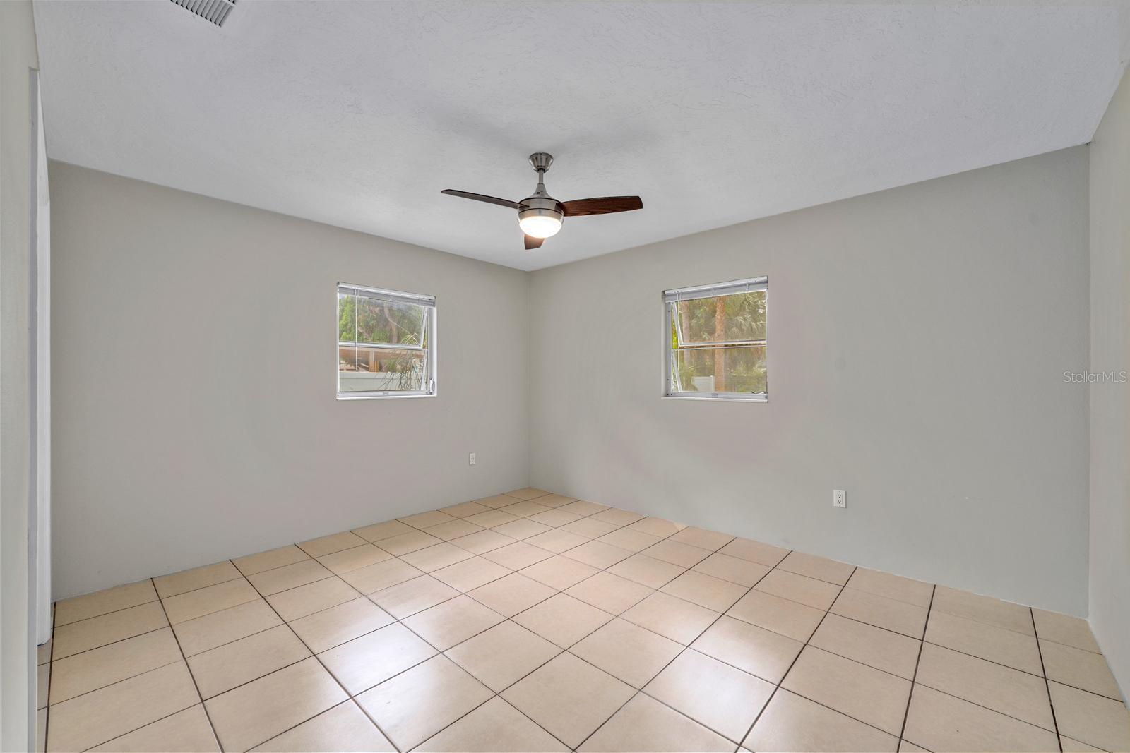 Image 15 of 27 For 1309 11th Avenue W