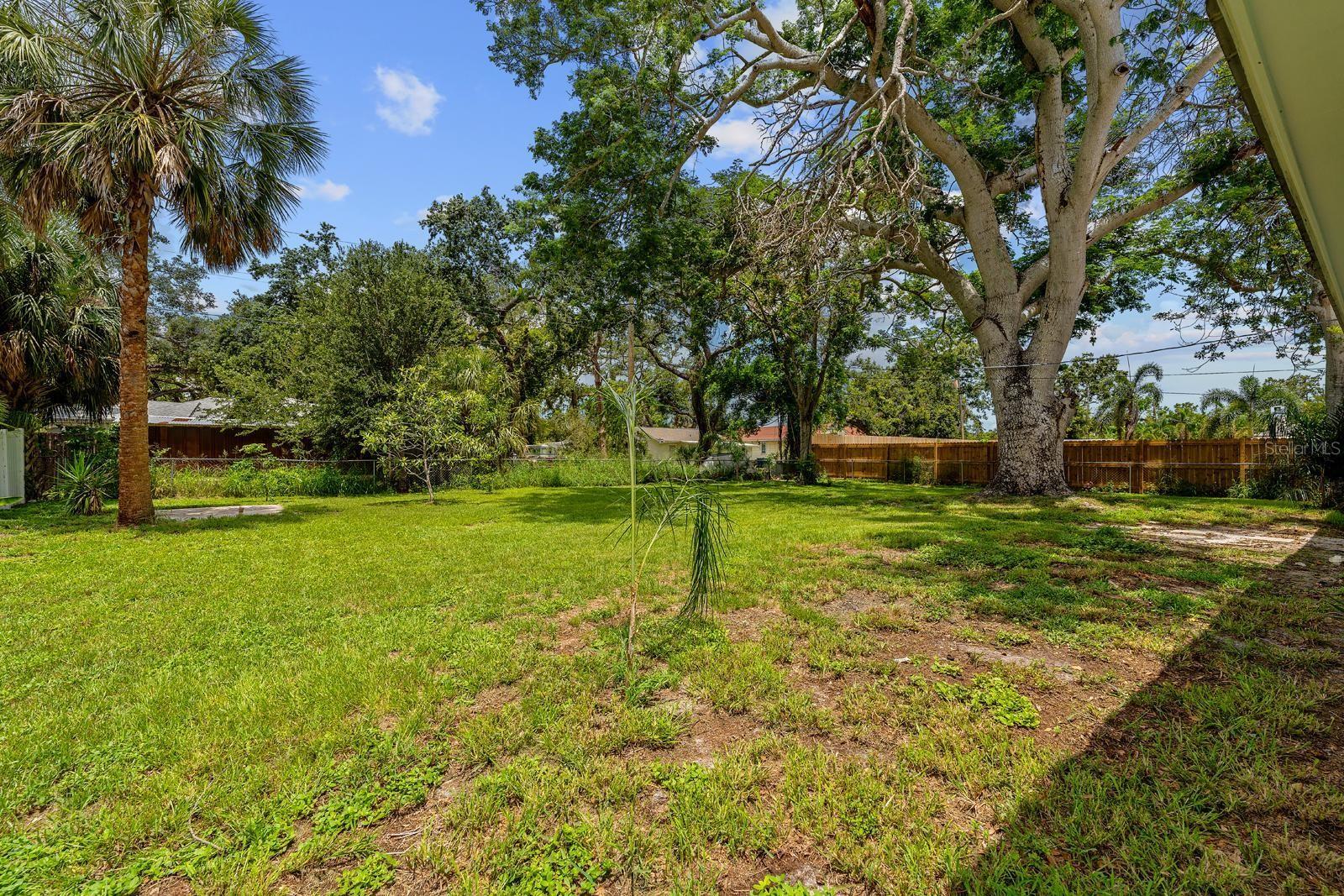Image 20 of 27 For 1309 11th Avenue W