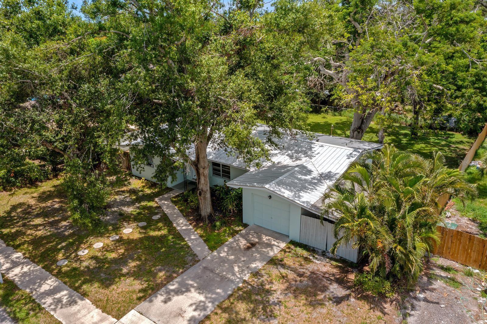 Image 22 of 27 For 1309 11th Avenue W