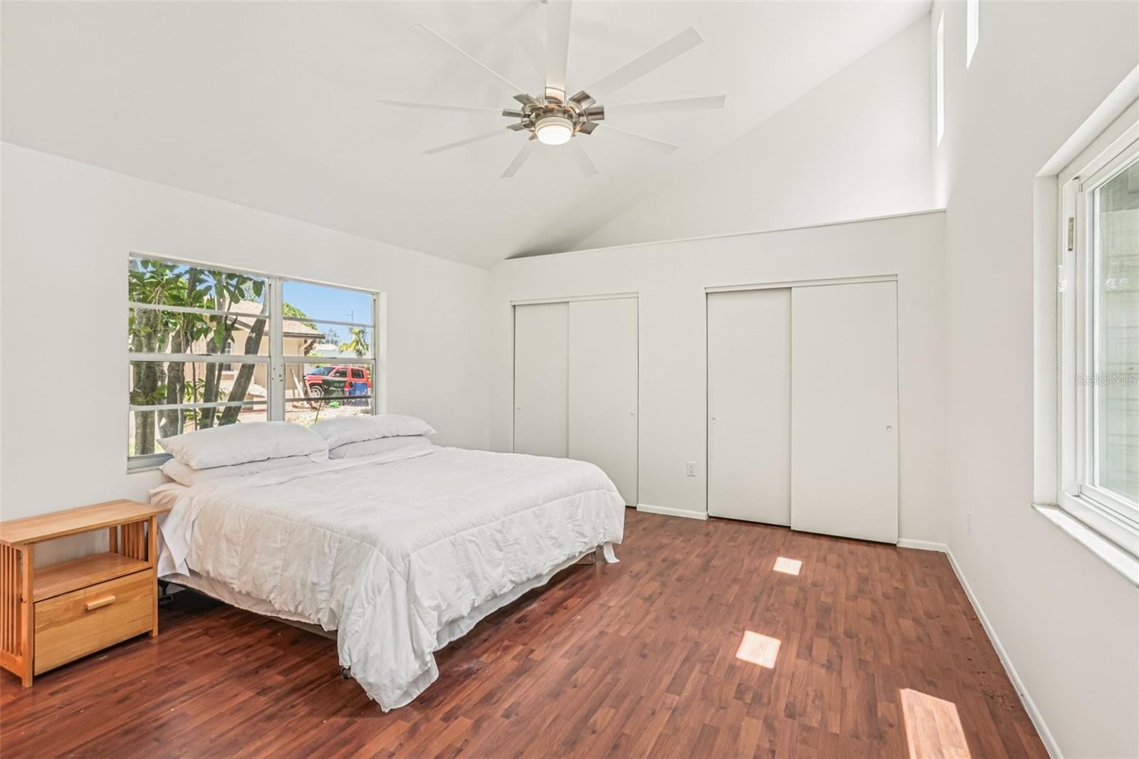 Image 22 of 36 For 2896 Grand Cayman Street
