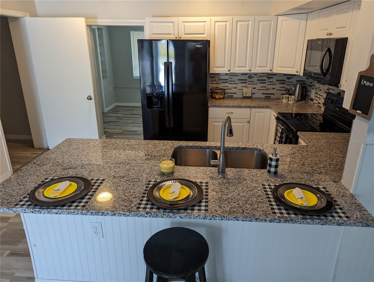Listing photo id 19 for 4802 Drift Tide Drive