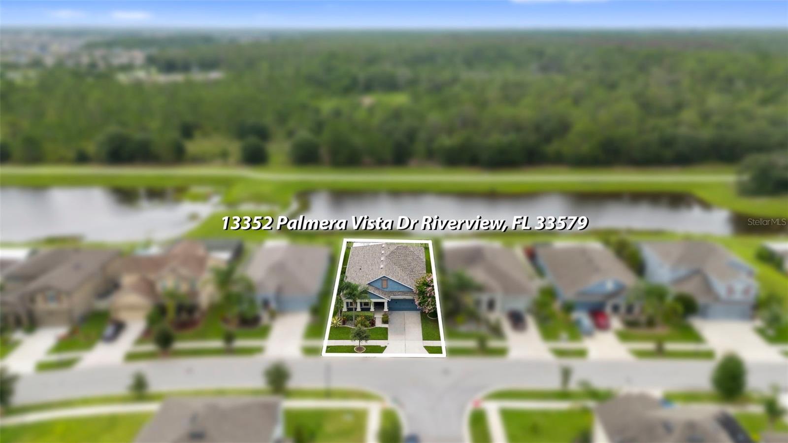 Listing photo id 0 for 13352 Palmera Vista Drive