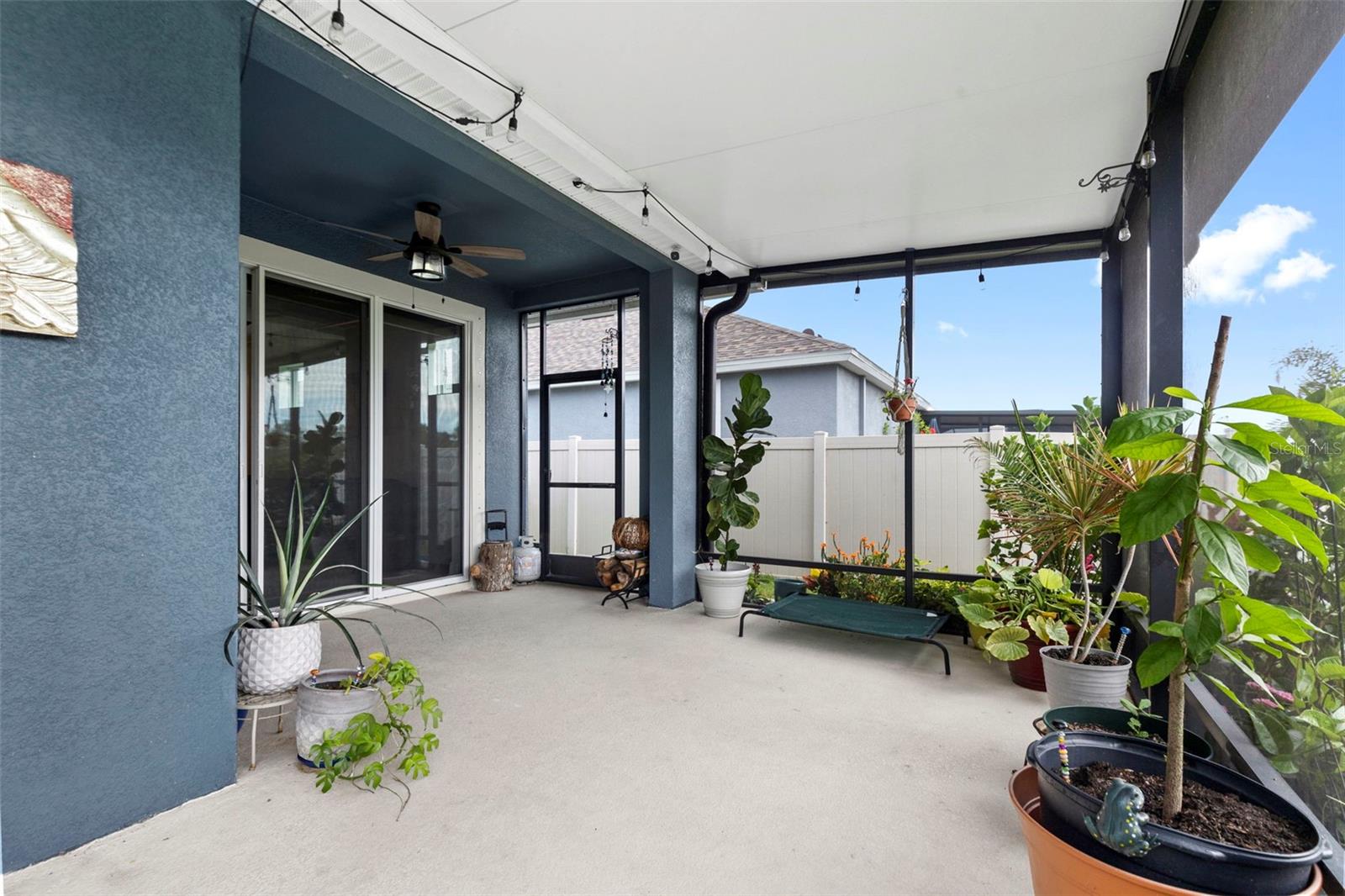 Listing photo id 18 for 13352 Palmera Vista Drive