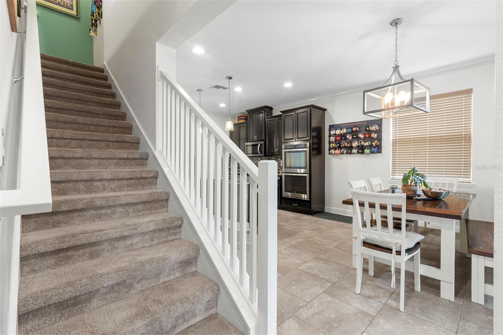 Listing photo id 28 for 13352 Palmera Vista Drive