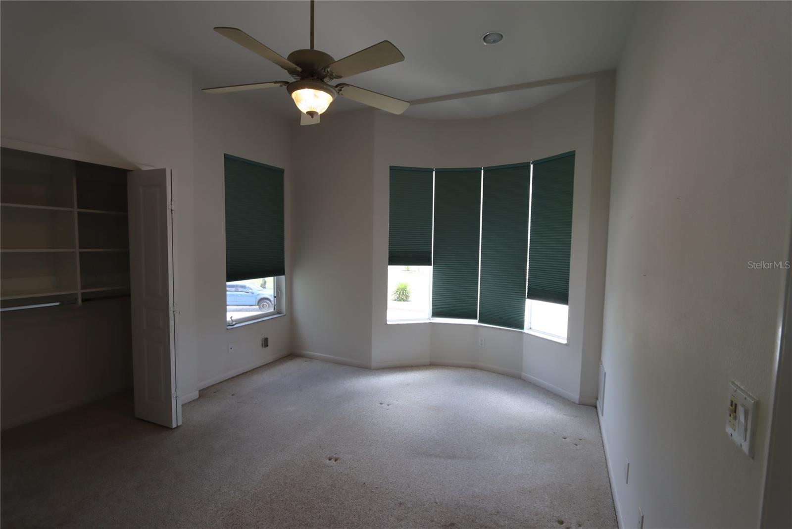 Listing photo id 11 for 3402 Amberjack Drive