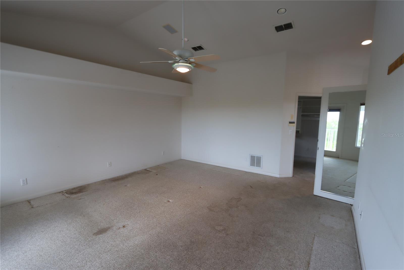 Listing photo id 17 for 3402 Amberjack Drive
