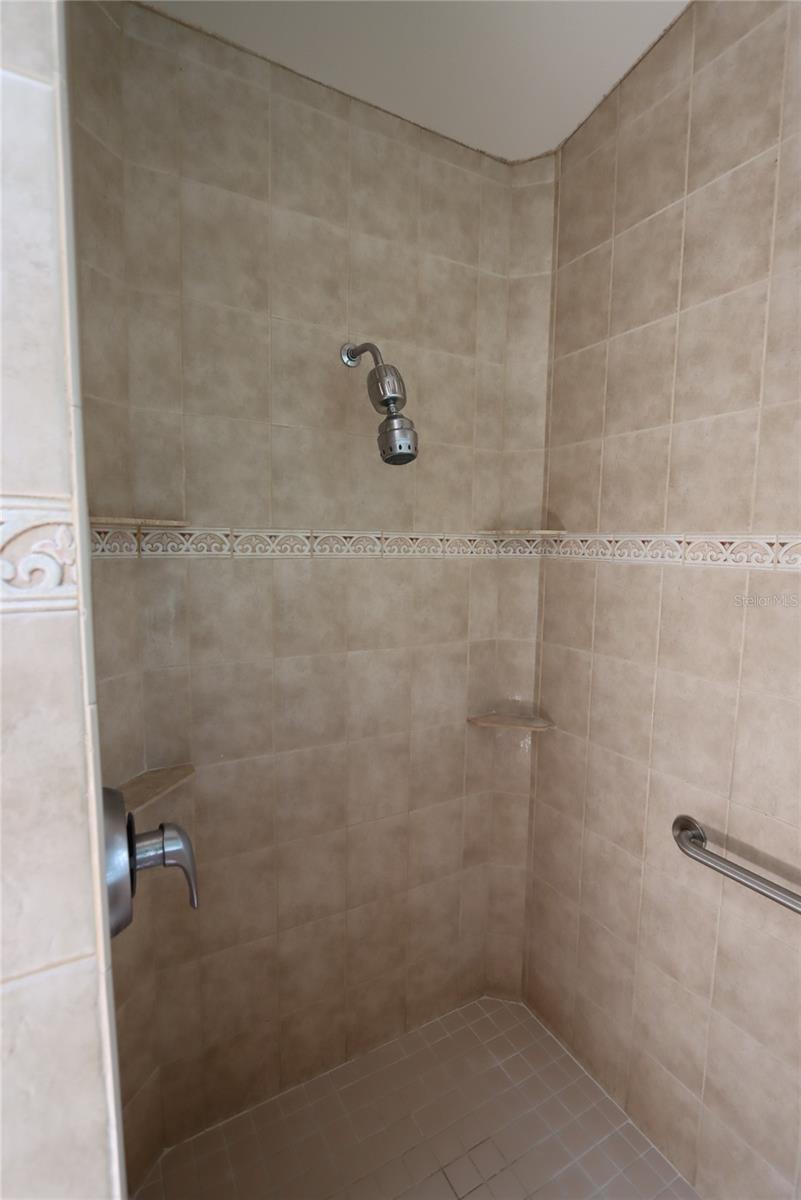Listing photo id 20 for 3402 Amberjack Drive