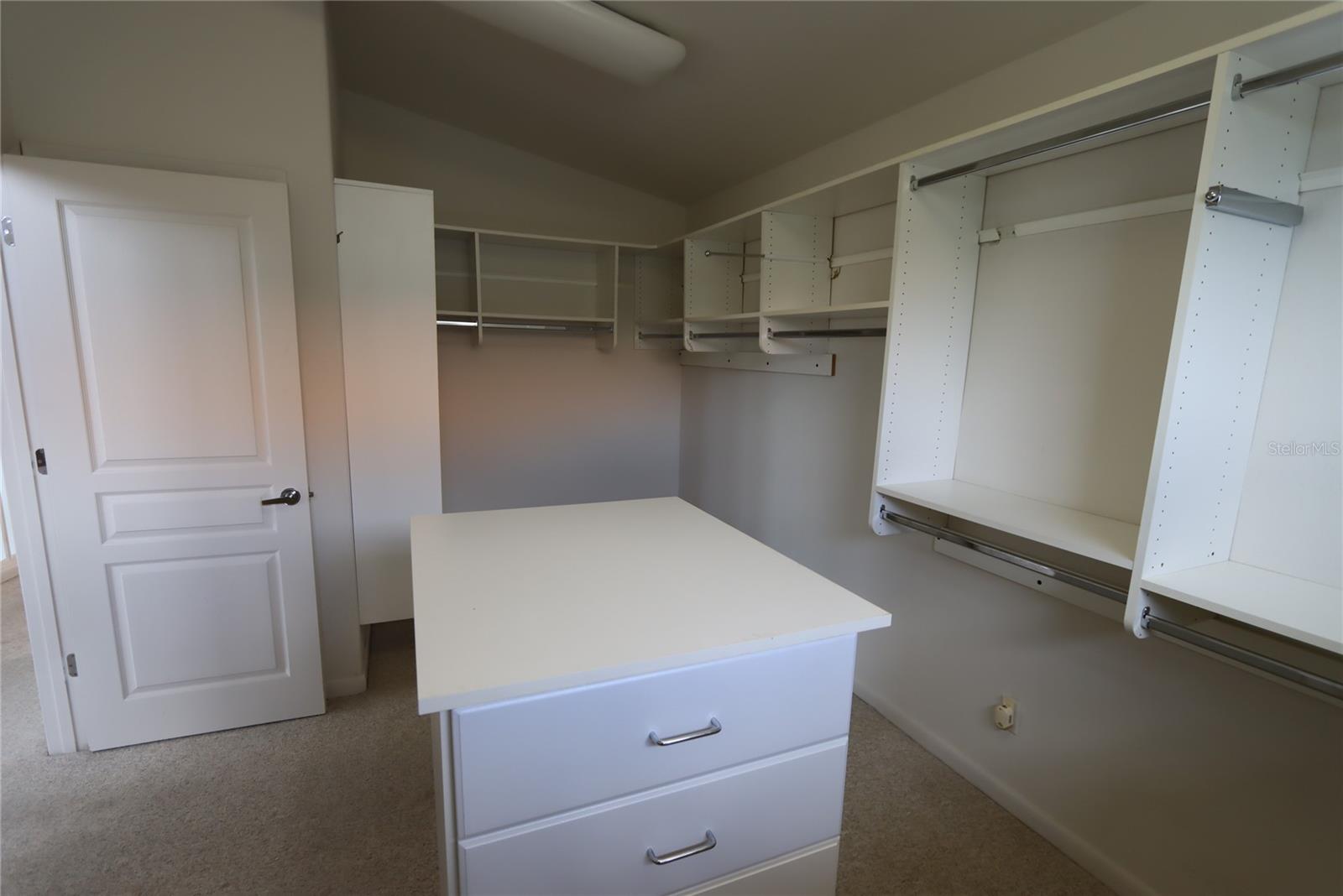 Listing photo id 22 for 3402 Amberjack Drive