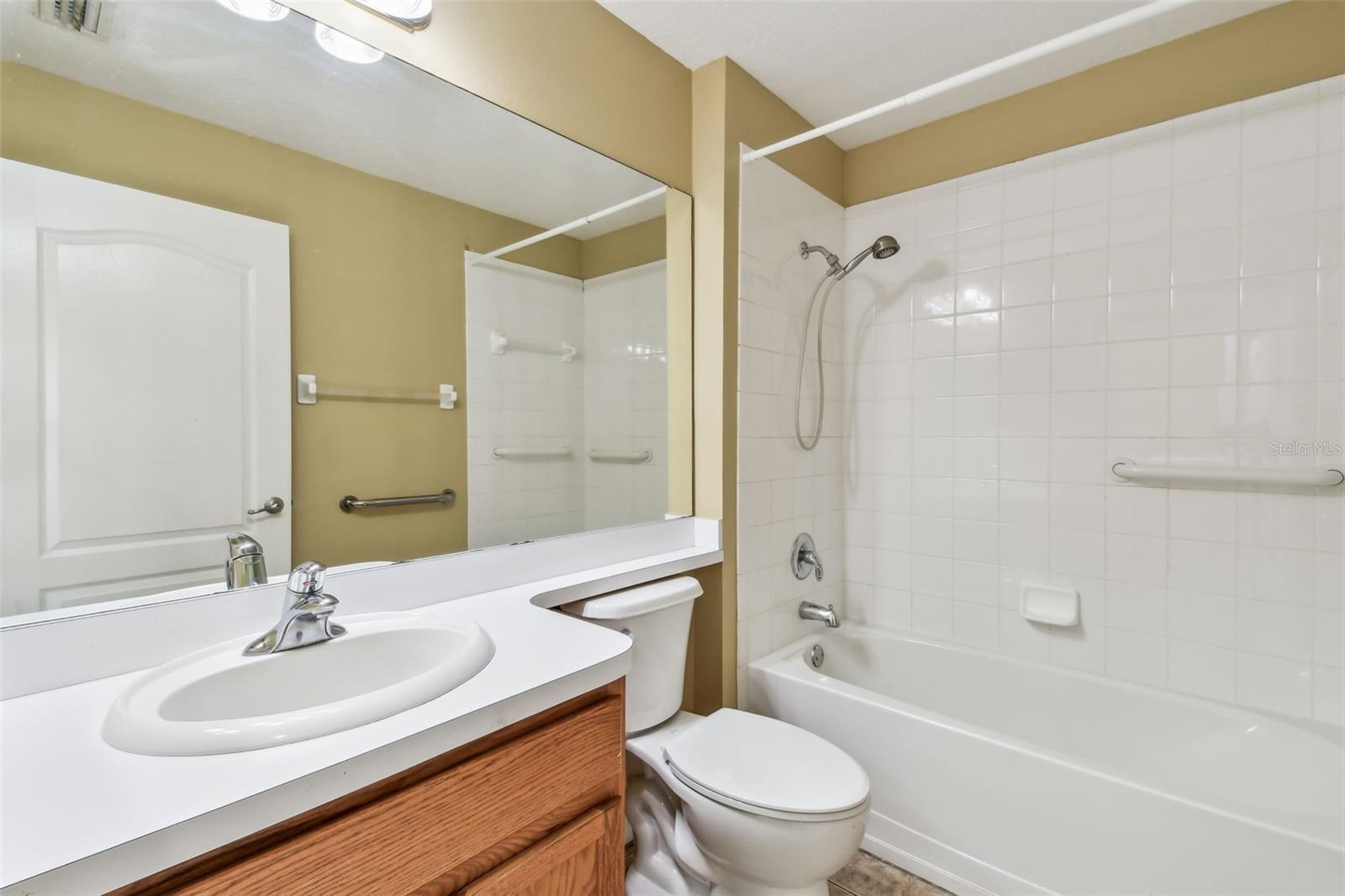 Image 20 of 45 For 8020 Carriage Pointe Drive