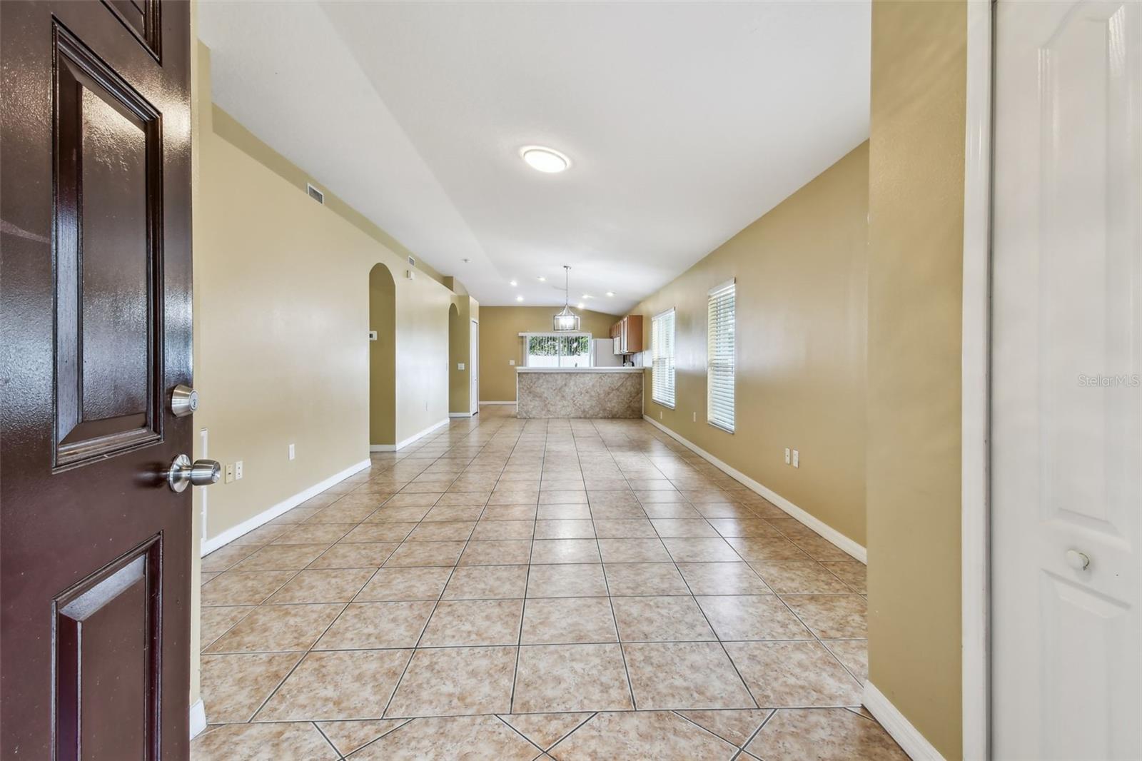 Image 4 of 45 For 8020 Carriage Pointe Drive