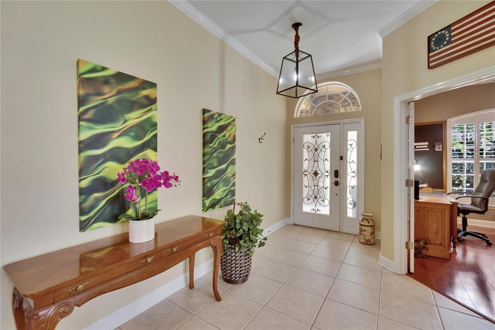 Listing photo id 8 for 8704 Winsome Way