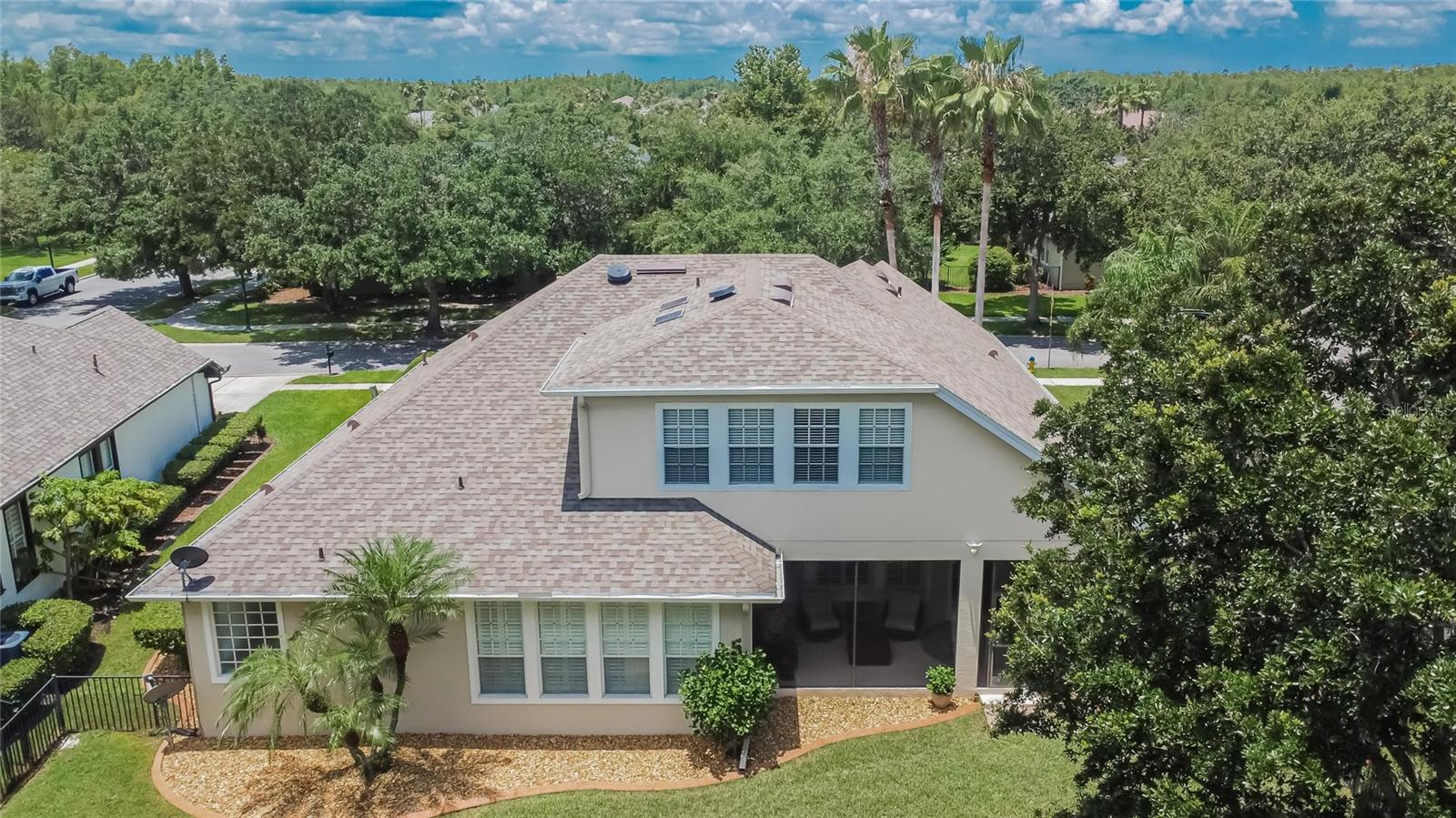 Listing photo id 78 for 8704 Winsome Way