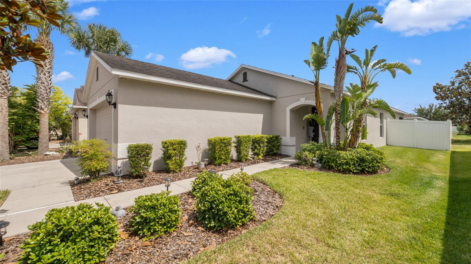 Image 4 of 38 For 7120 Forest Mere Drive