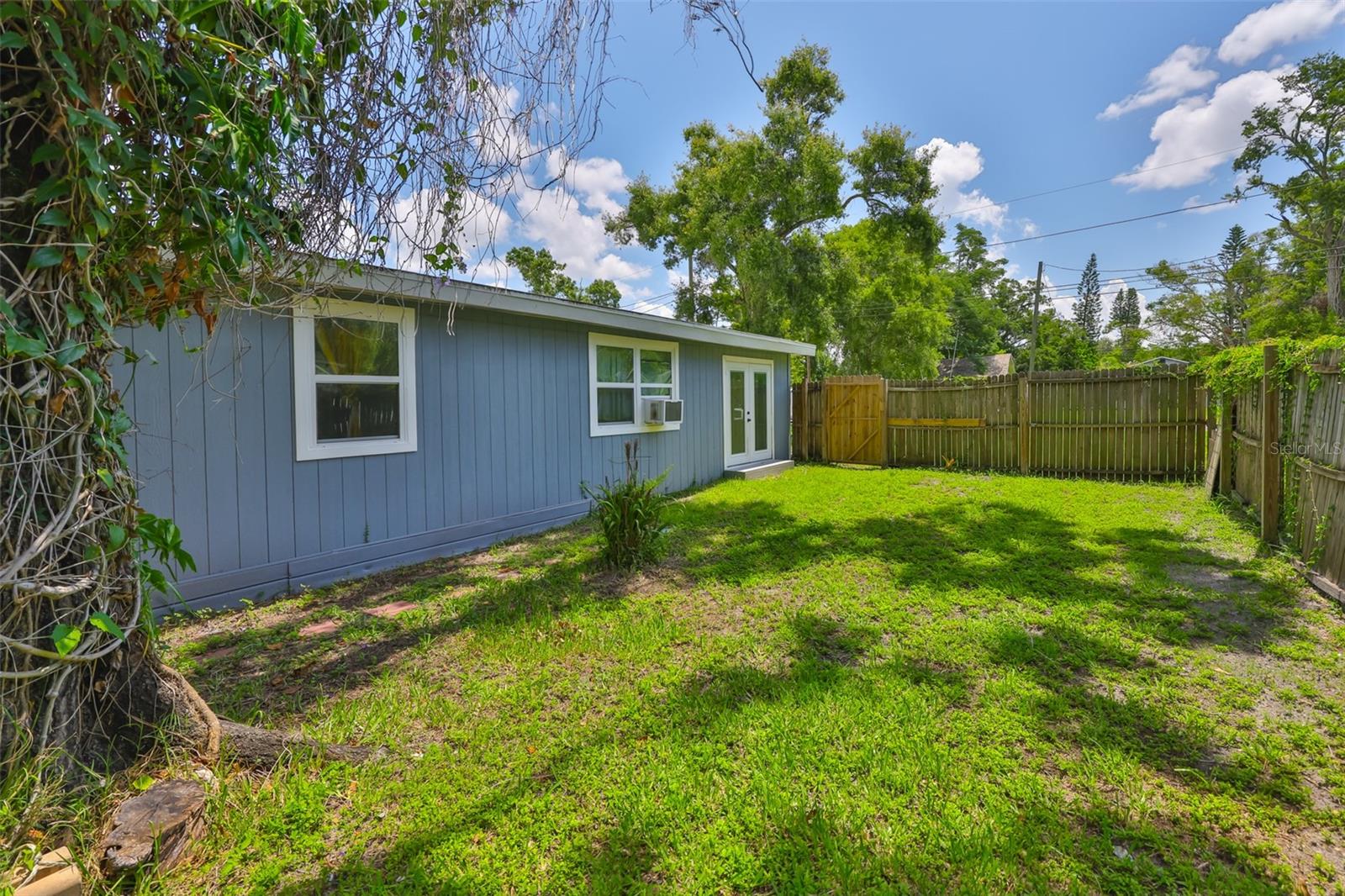 Image 27 of 43 For 5840 39th Street N