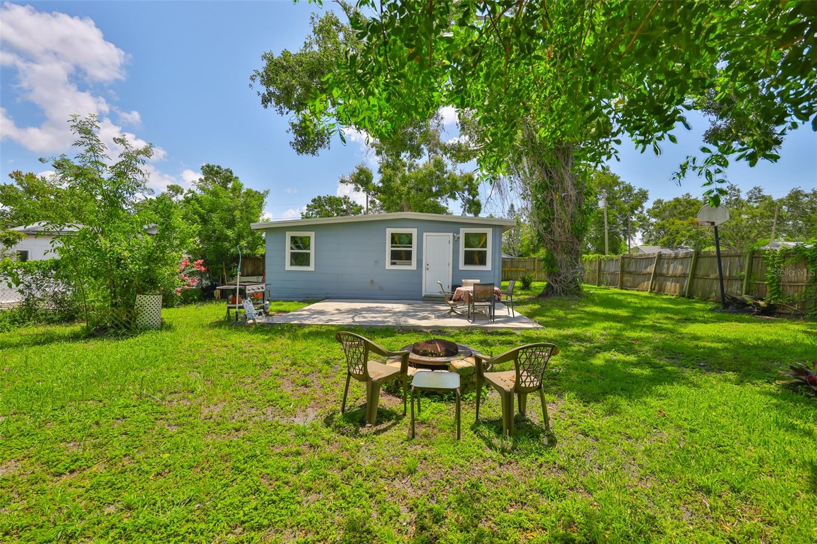 Image 32 of 43 For 5840 39th Street N