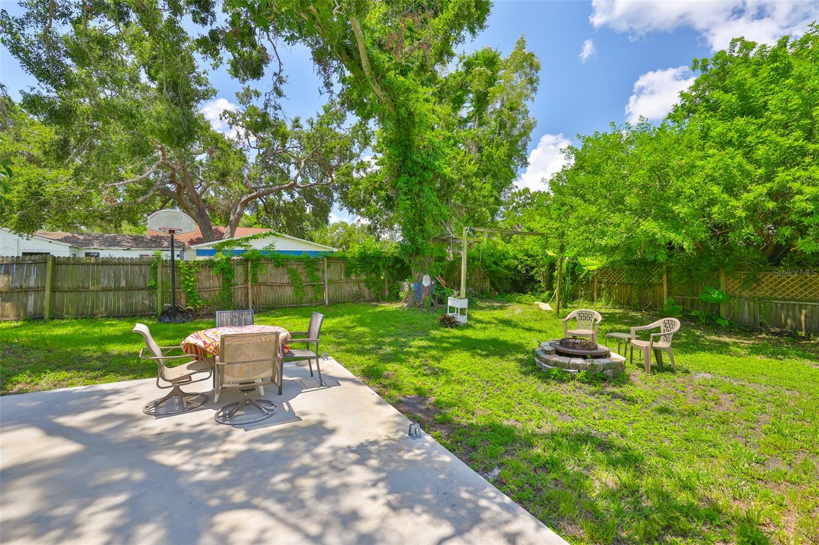 Image 34 of 43 For 5840 39th Street N