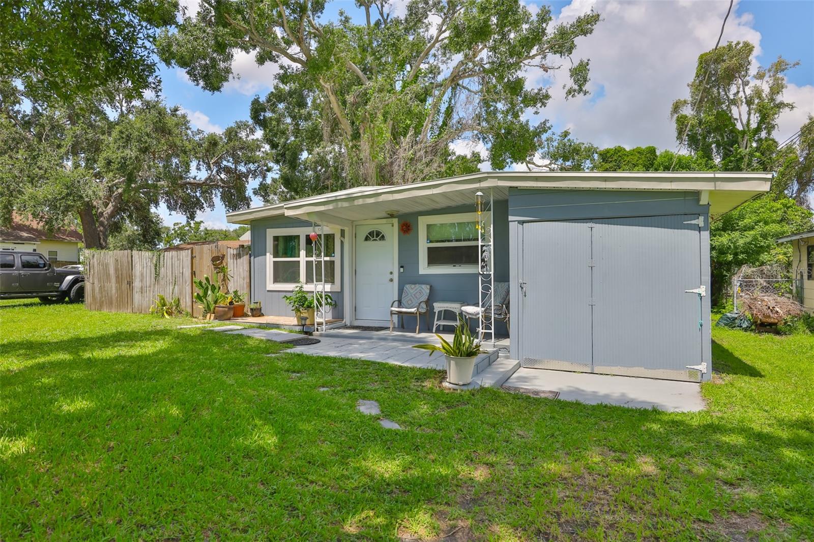 Image 37 of 43 For 5840 39th Street N
