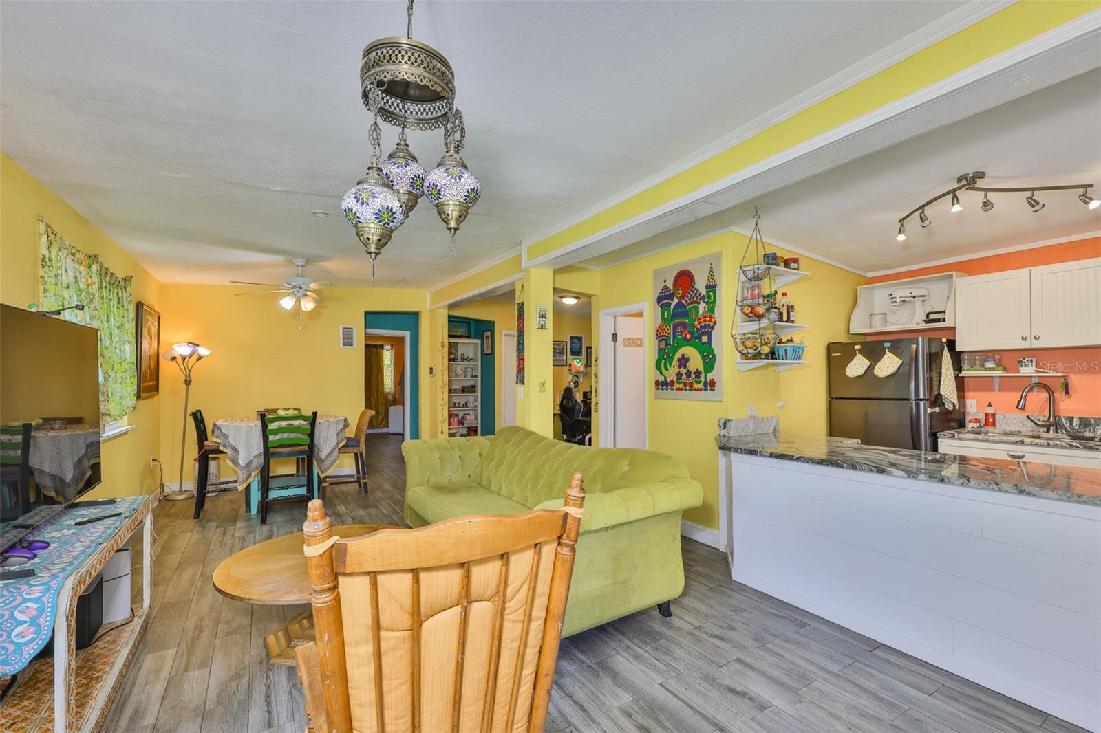Image 6 of 43 For 5840 39th Street N