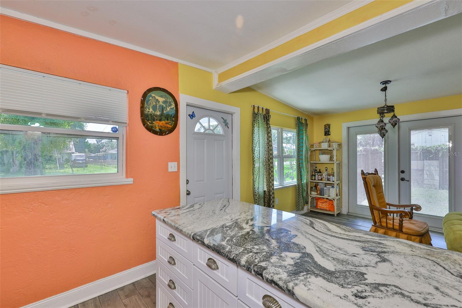 Image 8 of 43 For 5840 39th Street N