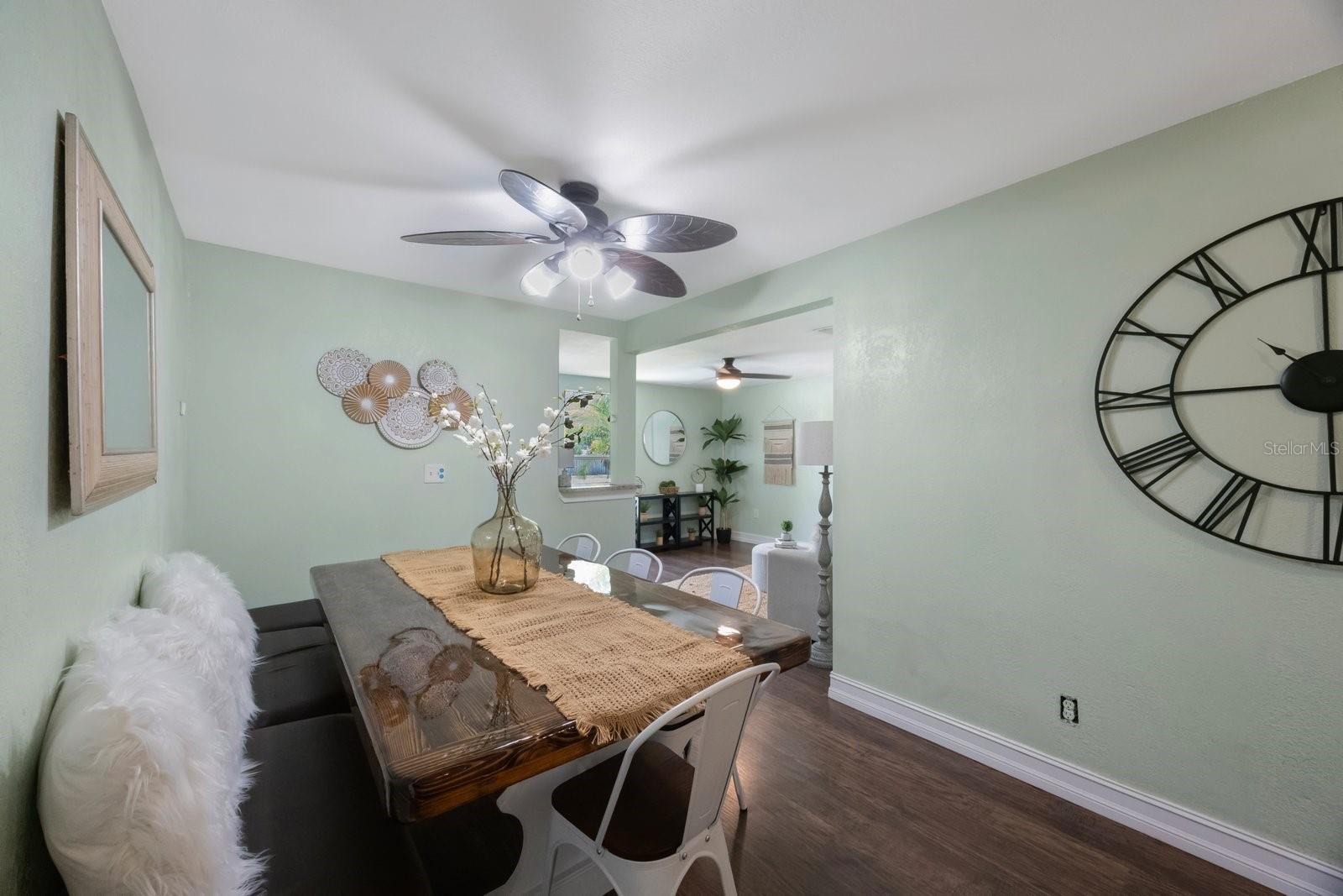 Image 11 of 42 For 6704 70th Avenue N