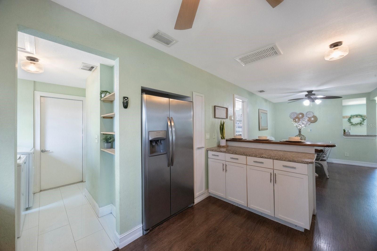 Image 17 of 42 For 6704 70th Avenue N